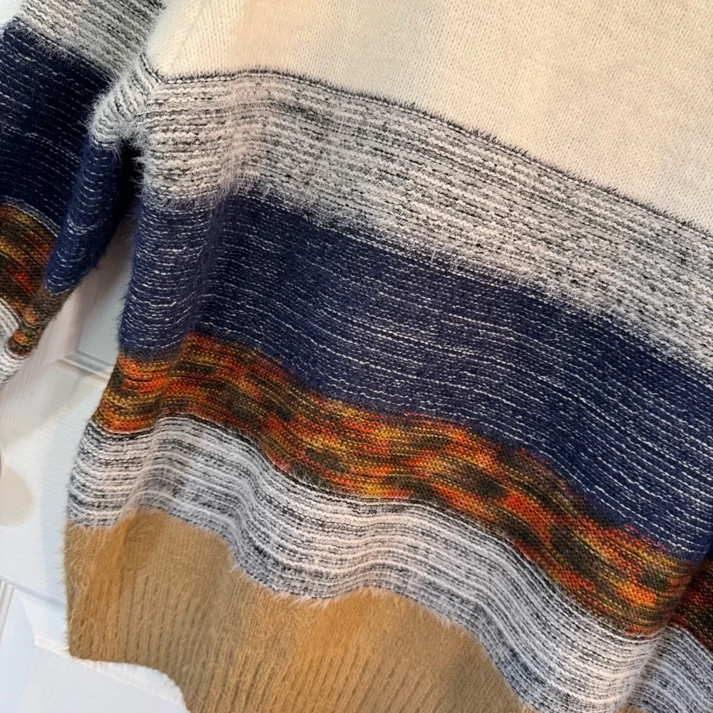 Fate Striped Colorblock Cozy Knit Sweater Cream Tan Navy XL - Picture 5 of 6